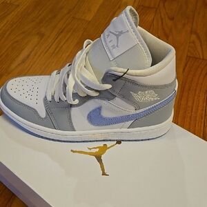 Air Jordan 1 Mid - White/Aluminum Wolf Grey